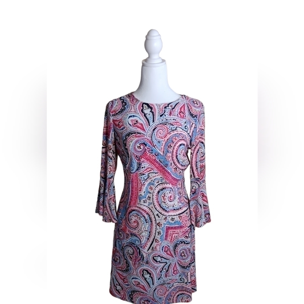 Tommy Hilfiger Women's Multi Colored Paisley 3/4 Bell Sleeve Dress. Size…
